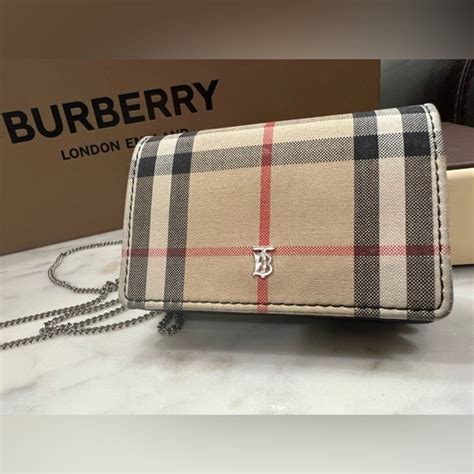 burberry jessie leather wallet on chain|burberry cardholder clearance.